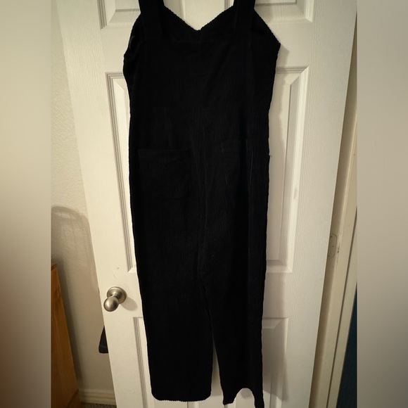 Large Black Loveriche Jumpsuit - Picture 2 of 3